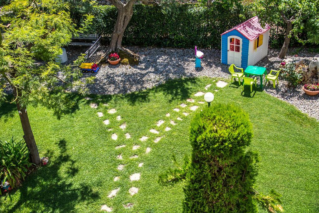 B&B Casa Mariangi Кастеллана-Гротте Екстер'єр фото